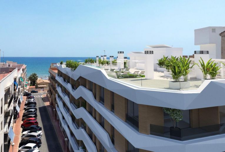 NEW BUILDING IN GUARDAMAR DEL SEGURA. BEACH 100 METERS. POOL. PARKING