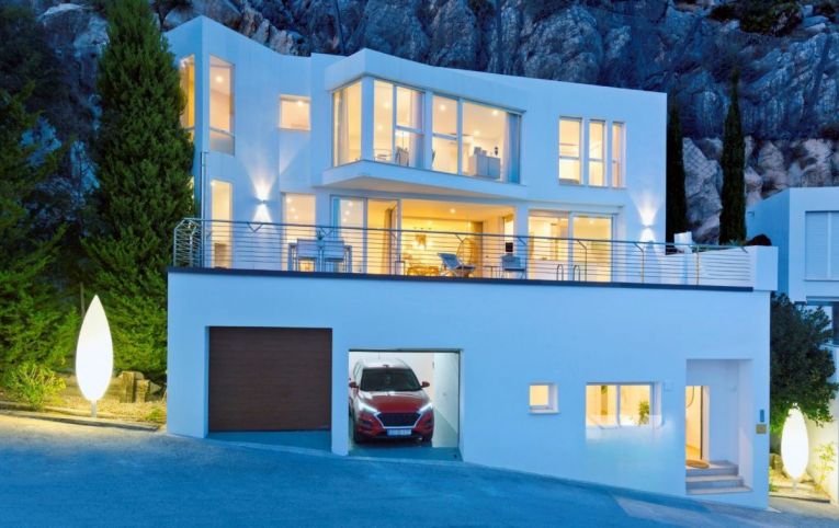 NEW VILLA IN ALTEA